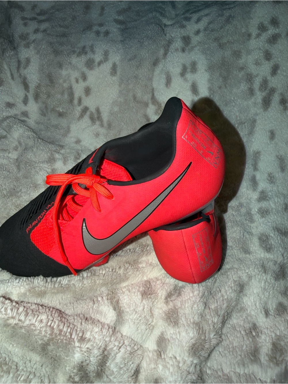 Nike Kids Red and Black Phantom Soccer Shoes